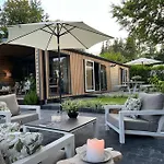 Luxe “saalien” Vakantiehuis Beekbergen